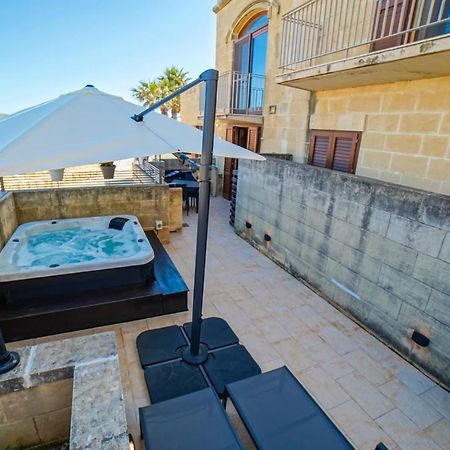 Harbour Views Duplex Maisonette With Jacuzzi Hot Tub Villa Mgarr Exterior foto